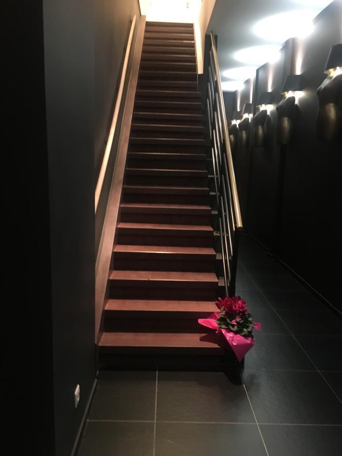 Aparthotel Les Lofts De Styliste Saint-Gilles Exteriér fotografie