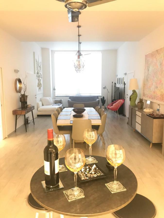 Aparthotel Les Lofts De Styliste Saint-Gilles Exteriér fotografie