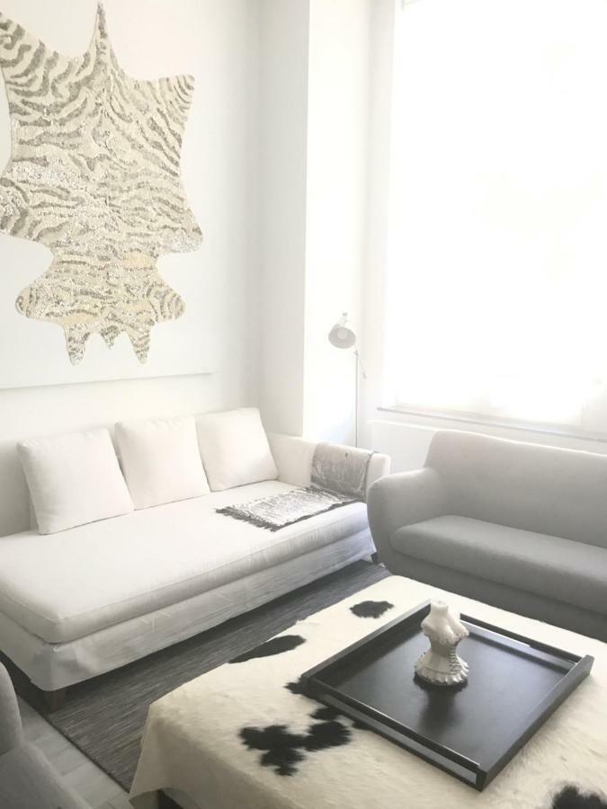 Aparthotel Les Lofts De Styliste Saint-Gilles Exteriér fotografie