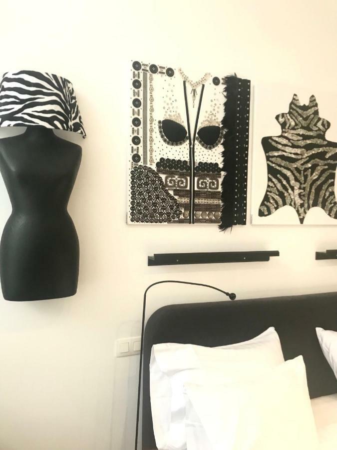 Aparthotel Les Lofts De Styliste Saint-Gilles Exteriér fotografie