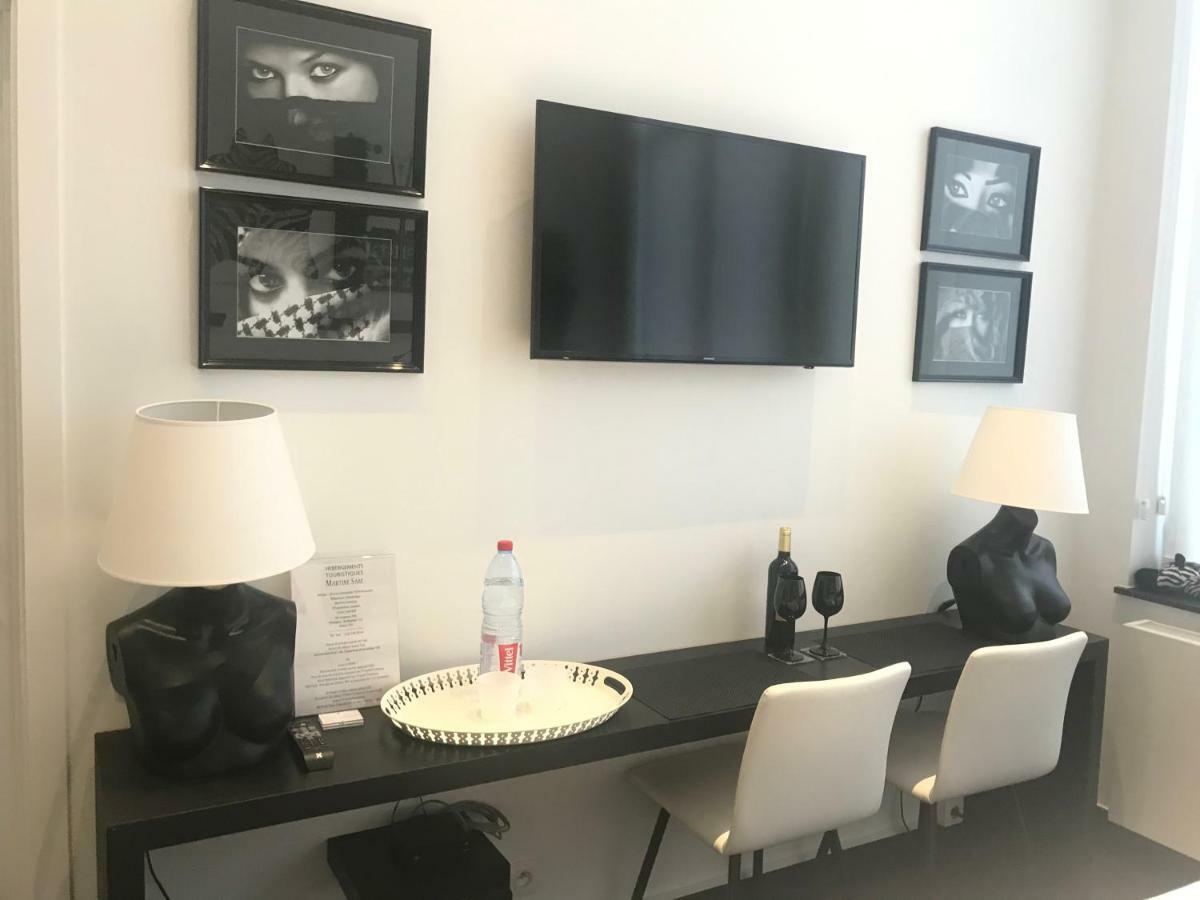 Aparthotel Les Lofts De Styliste Saint-Gilles Exteriér fotografie